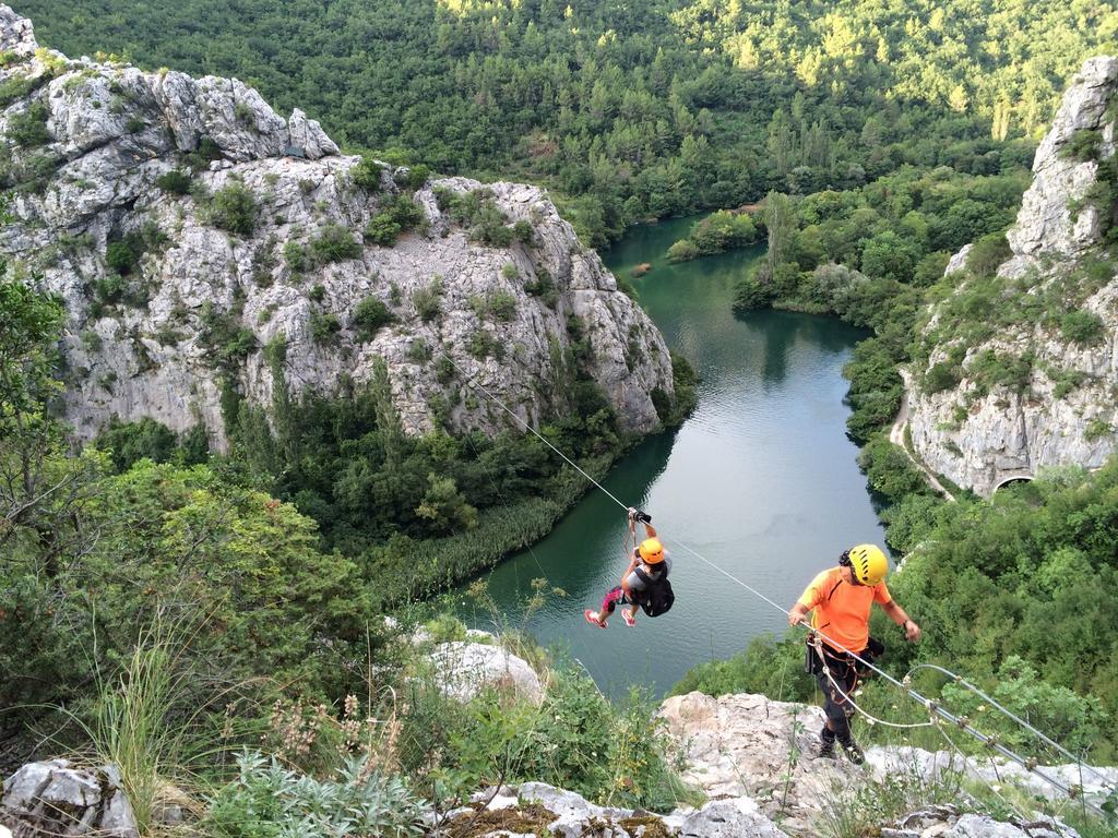 Luno Apartman Omiš Szoba fotó
